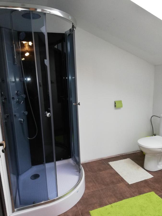 Penzion U Cola Prievidza Bagian luar foto